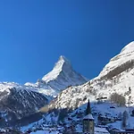 Ascot Penthouse 160 M2 Matterhorn View