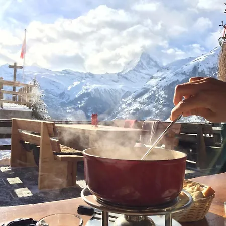 Ascot Penthouse 160 M2 Matterhorn View דירה צרמט